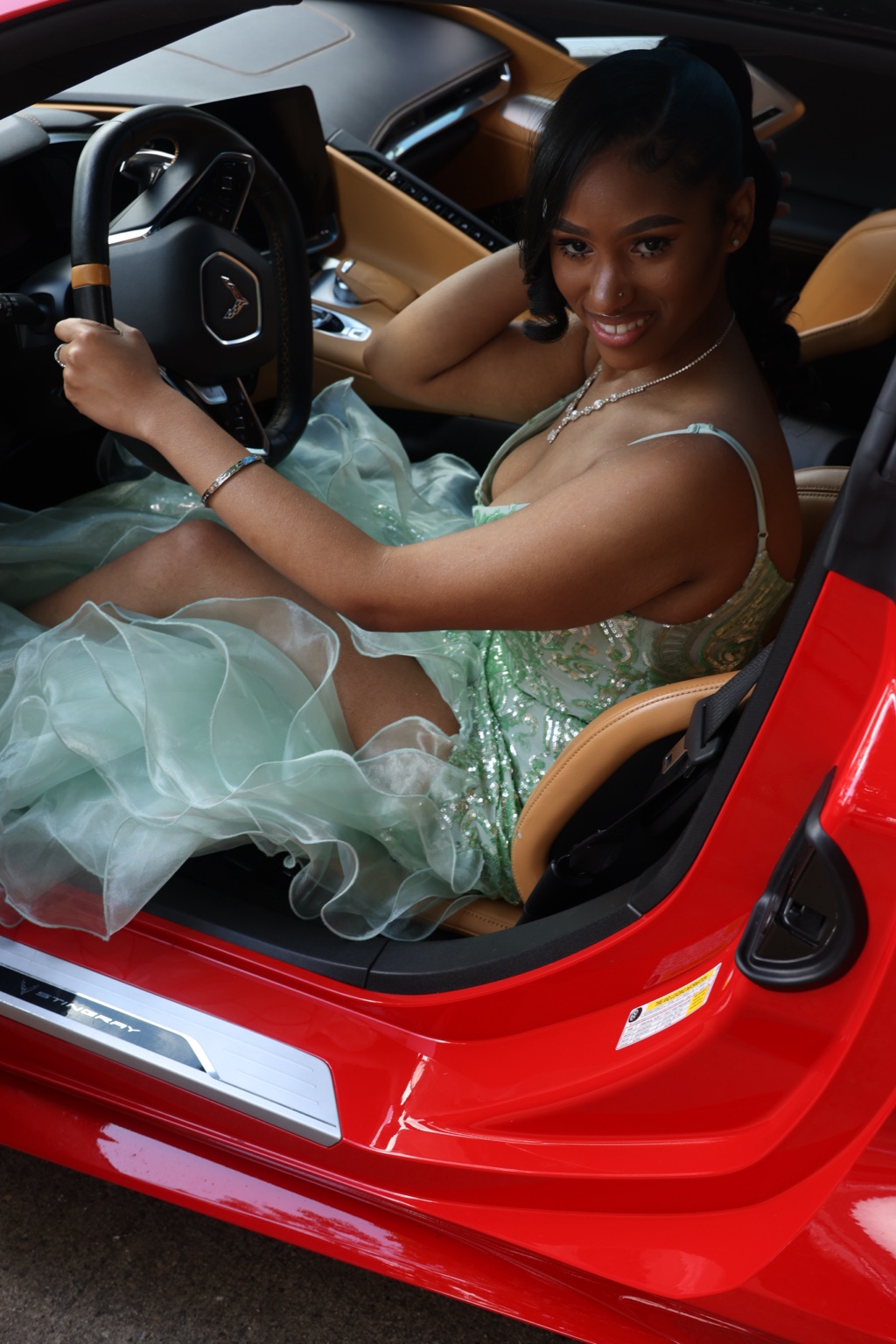 Prom portrait photographed by SoFreeDidIt